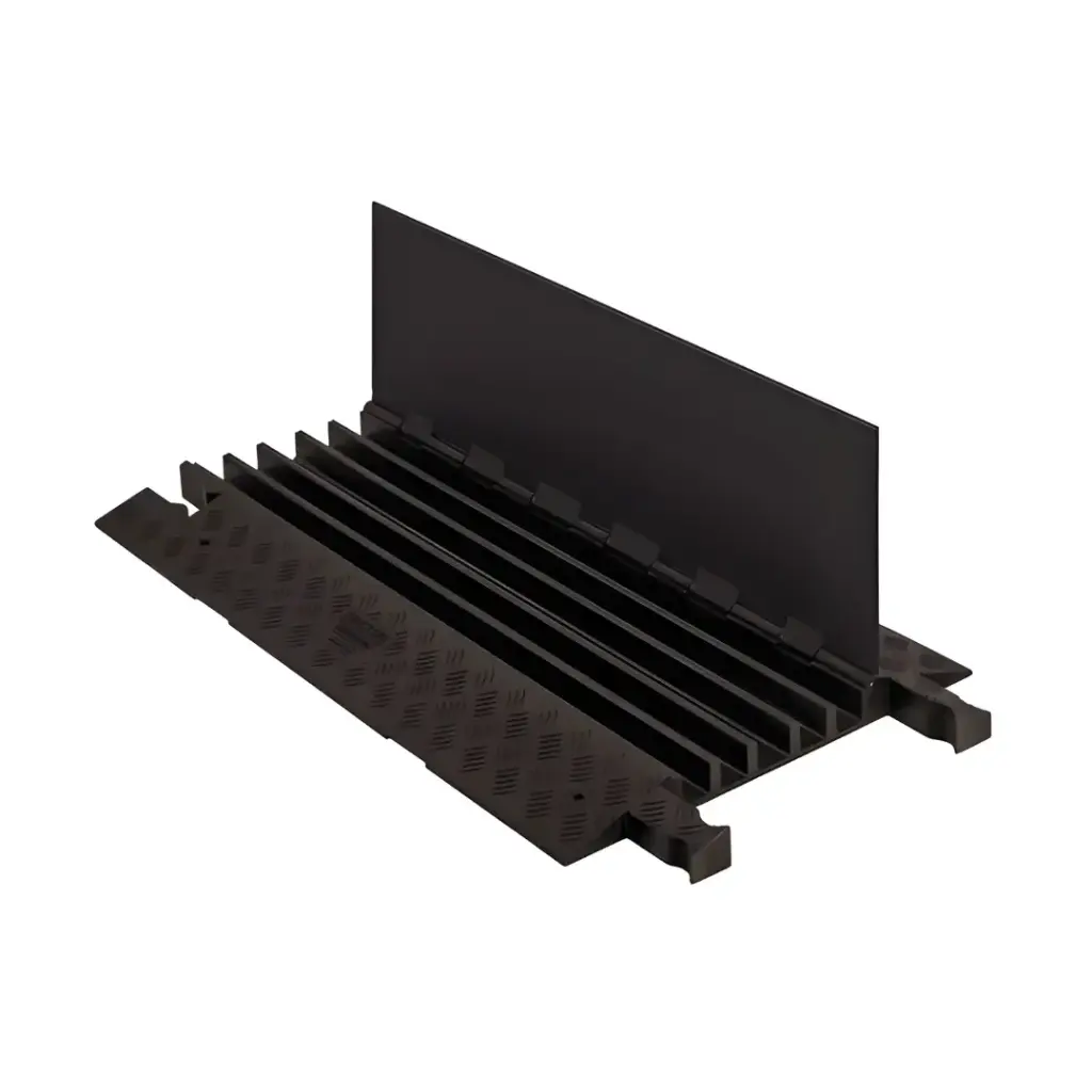 [rental-guard-dog-5ch] Guard Dog 5ch Cable Ramp